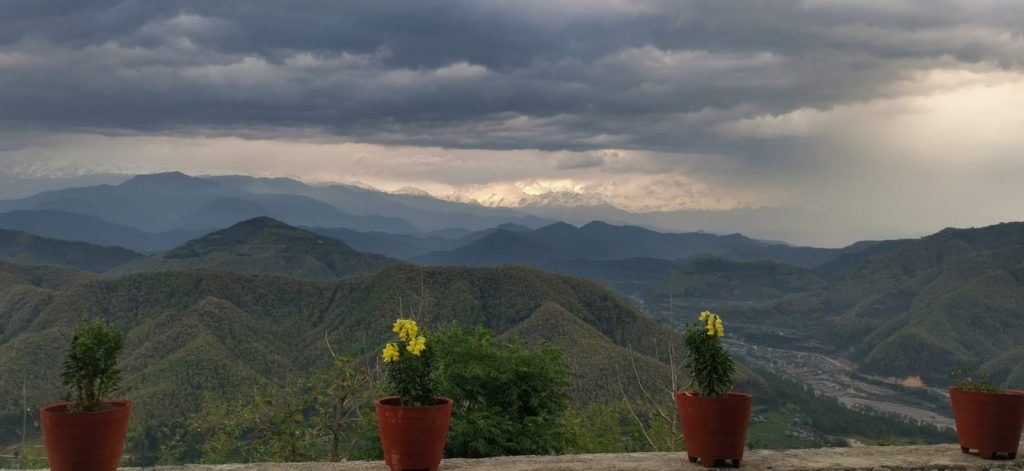 cloudy mountain view 2023may 1